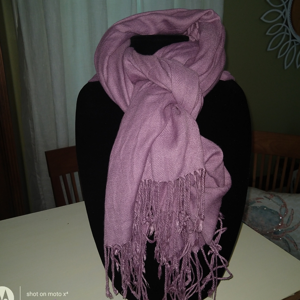 Pashmina shawl